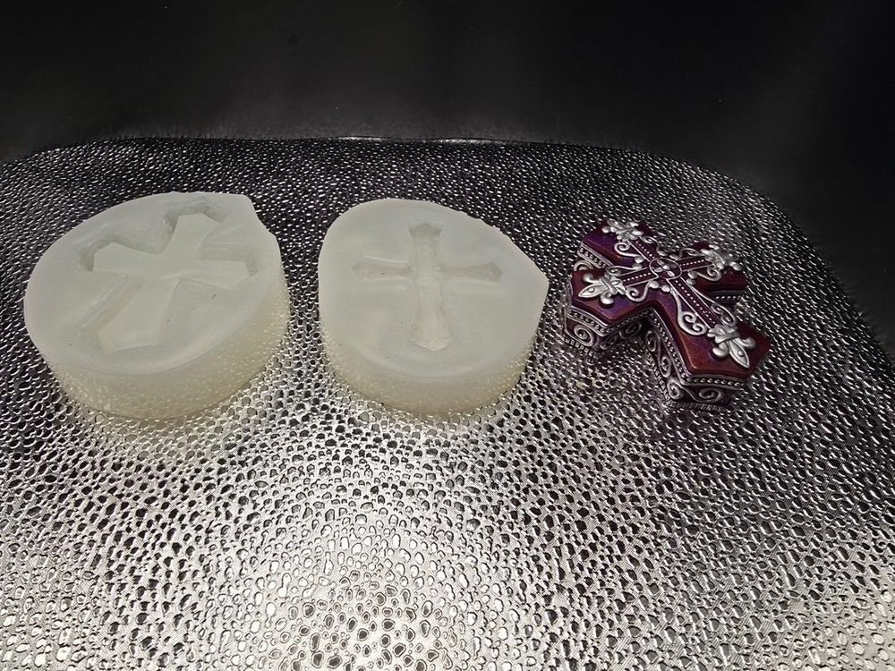 Handmade Cross Box Mold