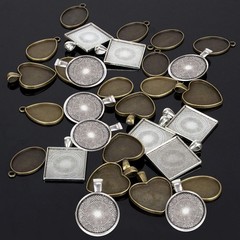 Resin Jewelry Molds Pendant Trays Making Kit with 30pcs 5 Styles Metal Pendan…