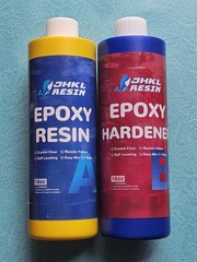 Crystal Clear Epoxy Resin Kit 16oz, Resists Yellow, Self Leveling, Easy Mix 1:1