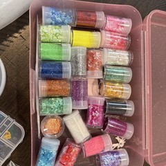 Resin Friends Molds Glitter , And More. Used 3 Times.