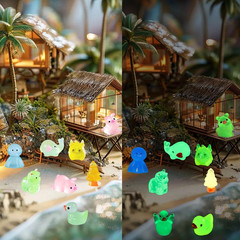 135 Pcs Luminous Mini Resin Animals Kit Accessories Variety Pack Glow Animal Fig