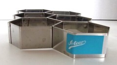 Ateco HONEYCOMB Stainless Steel Medium Mold 10″ x 5″ x 1″
