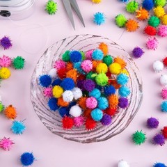 200PCS Glitter Pom Pom Balls Multicolor Fluffy Craft Pompoms DIY Decors 0.59in