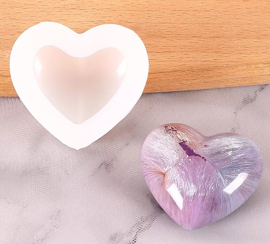 3D Heart Mold For Resin, Large Shiny 3D Heart Resin Mold